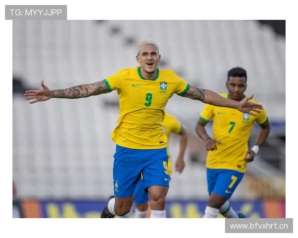 马丁内利 vs 维尼修斯：巴西边锋的两种成长路径