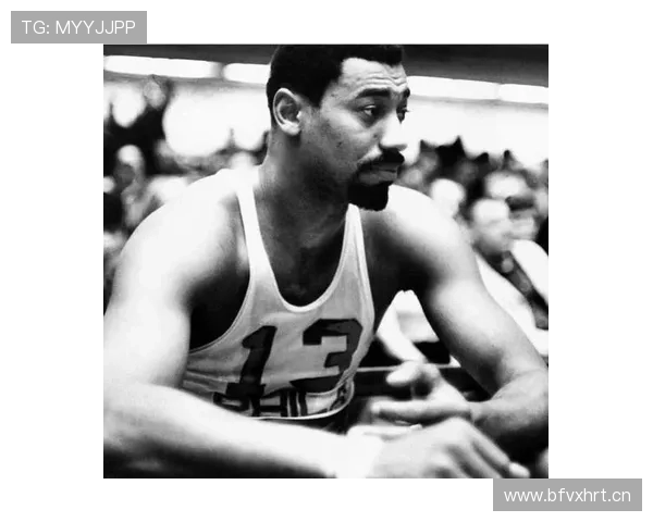 张伯伦内线统治力改变比赛节奏