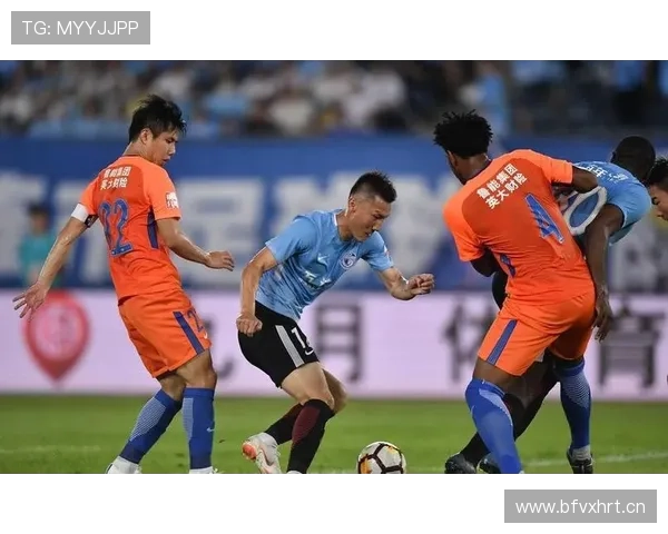 观众干扰比赛规则解读：裁判如何判罚及VAR介入边界